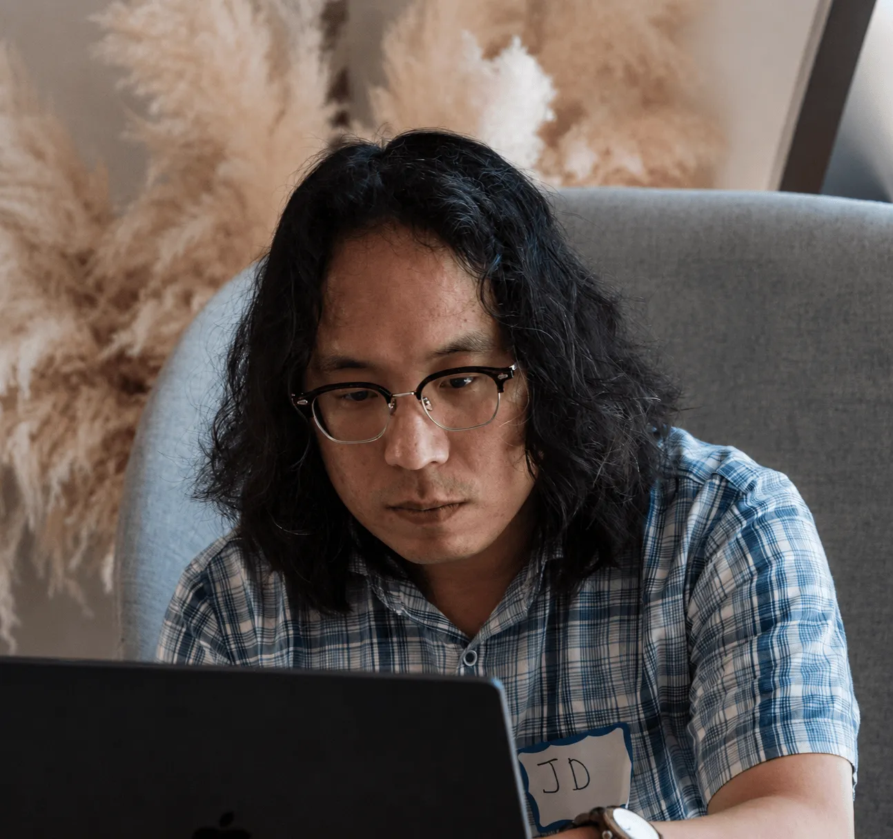 JD SUH.png